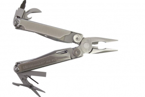 Le Leatherman Wave est l'outil indispensable pour les aventuriers et les survivalistes