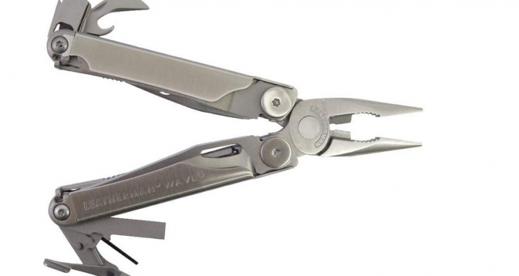 Le Leatherman Wave est l'outil indispensable pour les aventuriers et les survivalistes