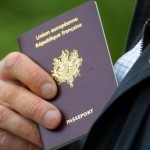 faux passeport ou papiers officiels ?